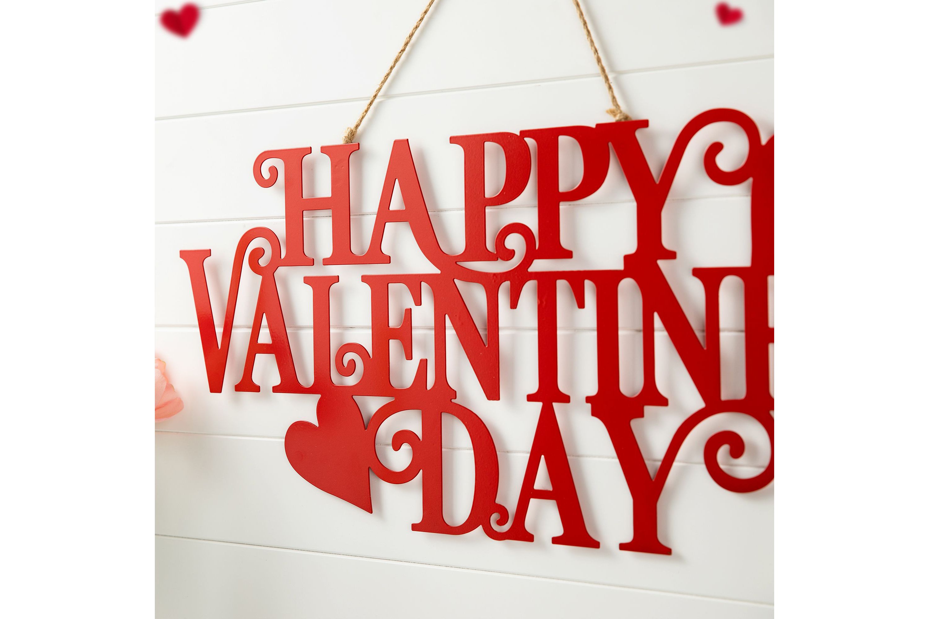 24"L Metal "HAPPY VALENTINES  DAY" Wall Decor