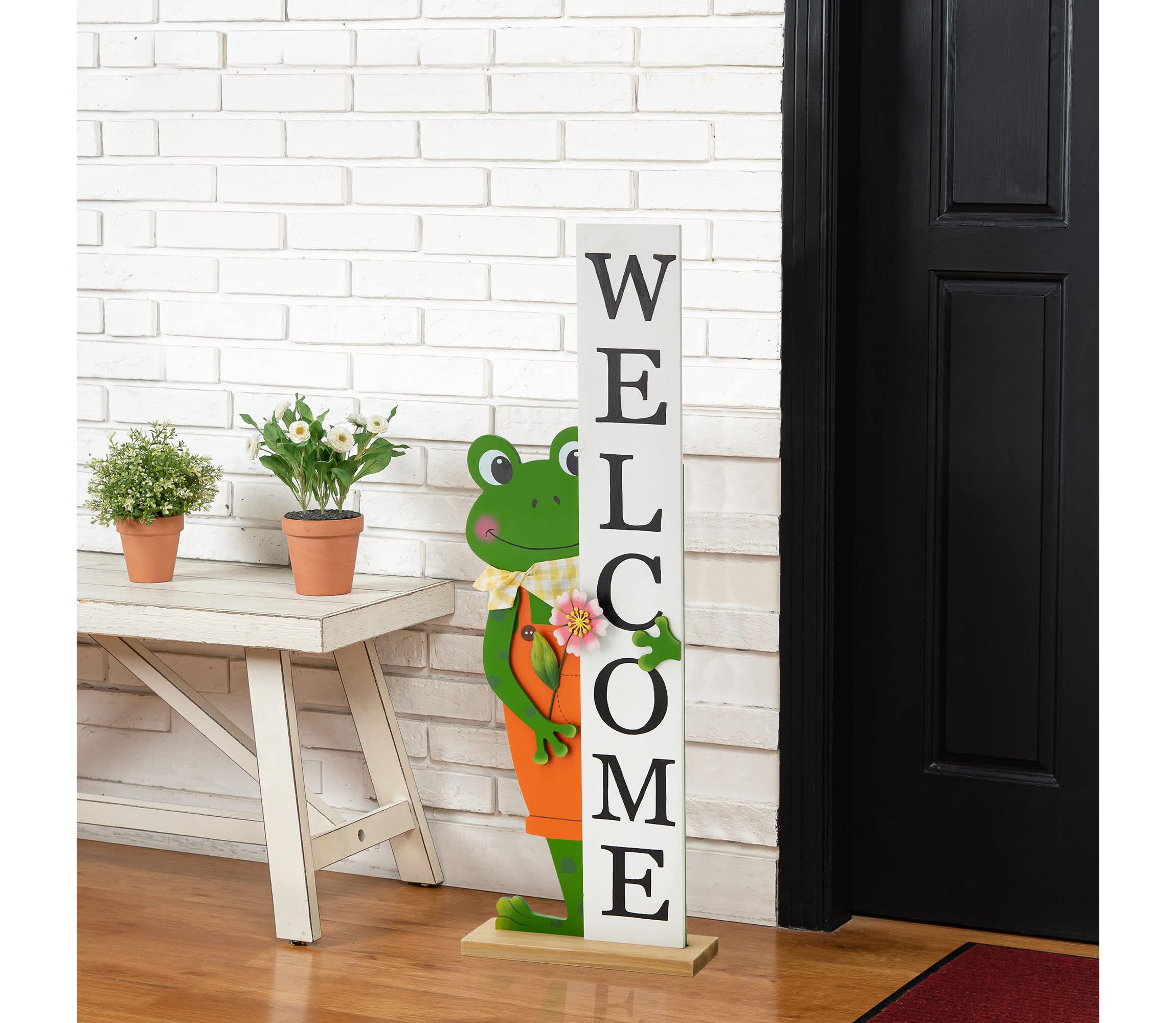 36"H Wooden Frog Welcome Porch Décor (KD)