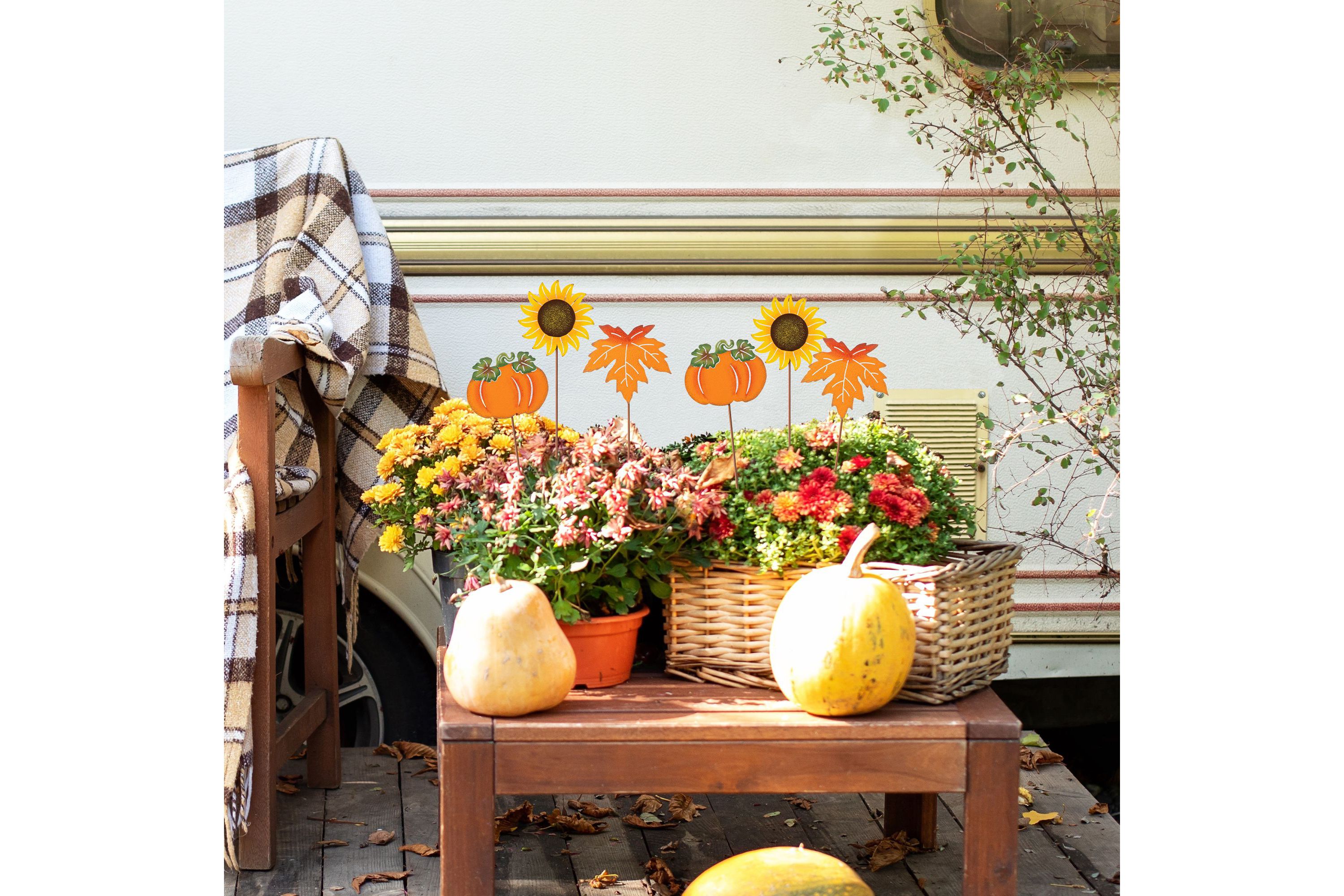 18"H Set of 6 Fall Metal Pumpkin, Leave & Sunflower Yard Stake