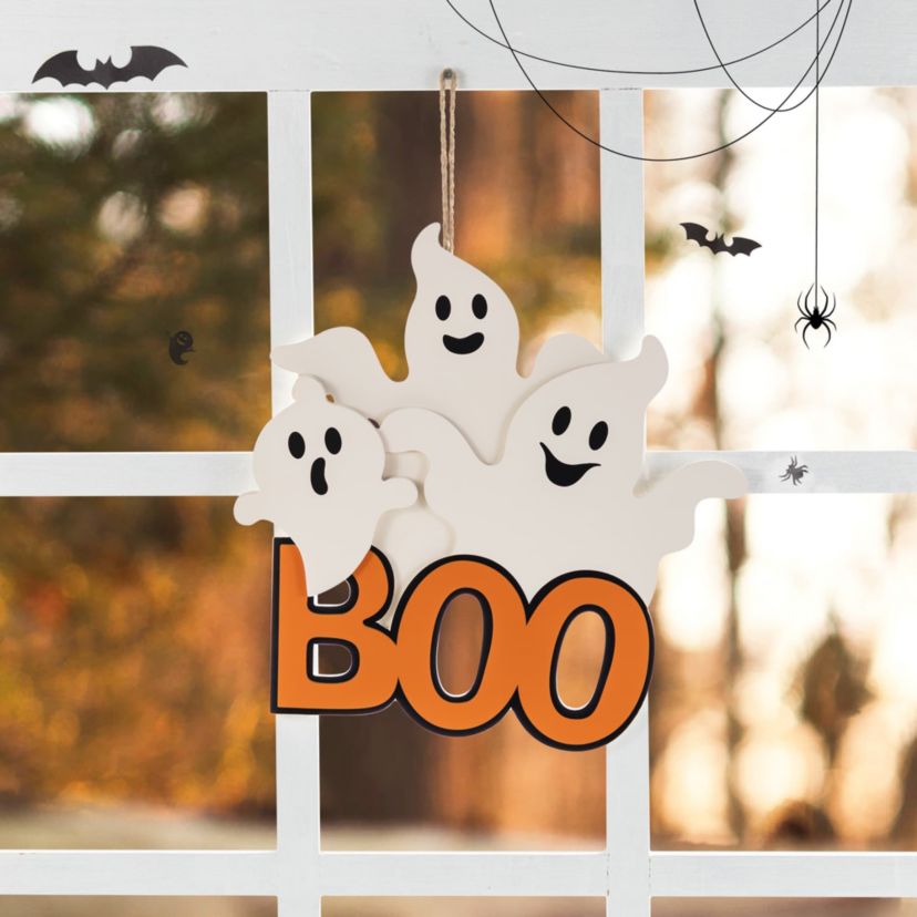 14"H Halloween Wooden Ghost BOO Door Hanger
