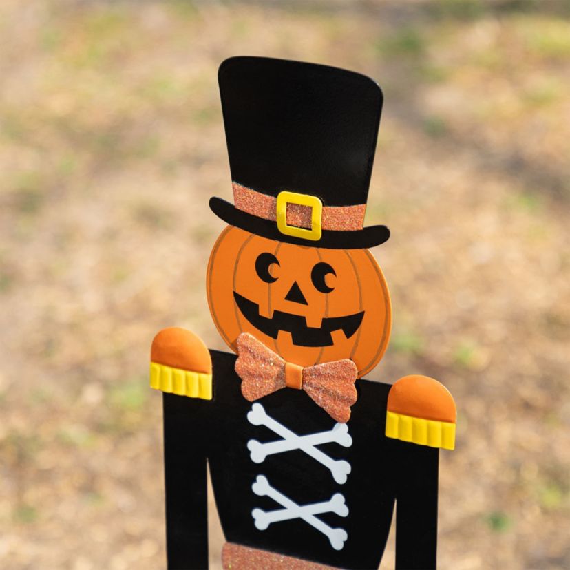 32"H S/3 Halloween Metal Nutcracker and HAPPY HALLOWEEN Yard Stake (KD)