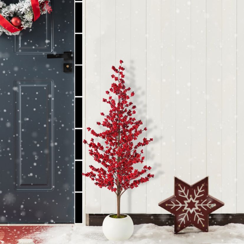 41"H  Christmas berry  Porch Tree