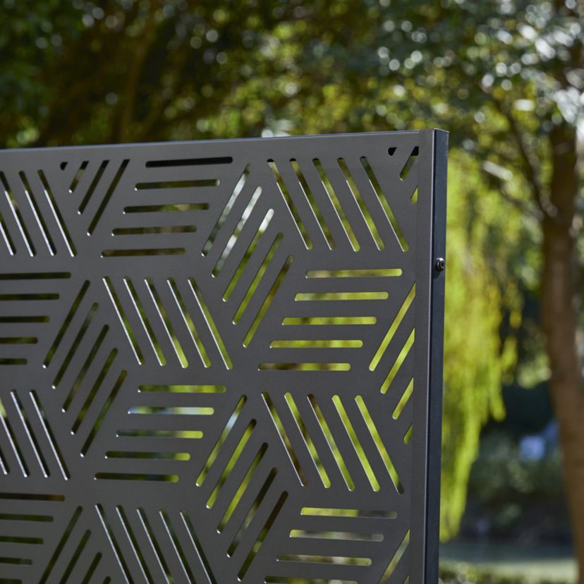 6ft Black Galvanized Steel Geometric Pattern Privacy Screen Fence Panel Room Divider with Riser Feet
