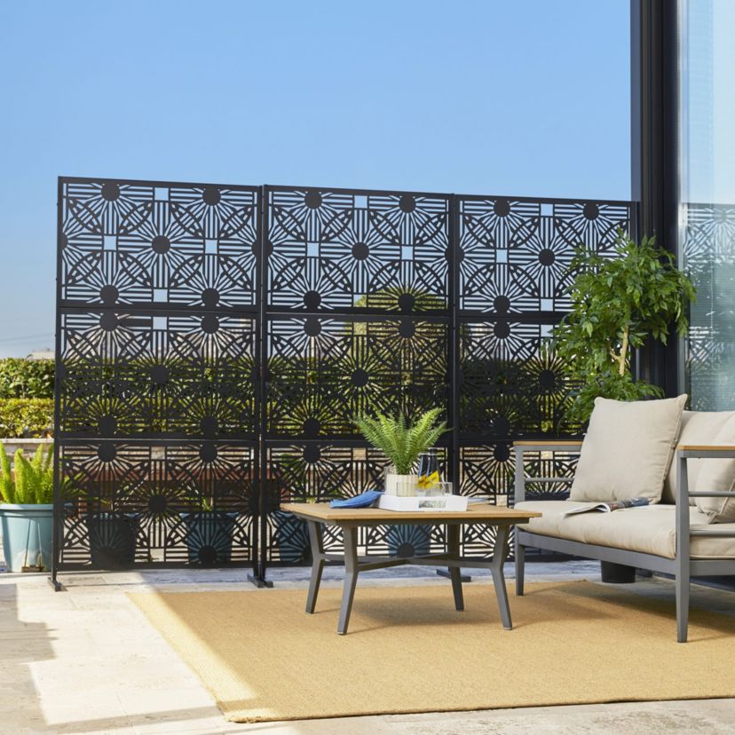6ft Black Galvanized Steel Floral Pattern Privacy Screen Fence Panel Room Divider with Riser Feet