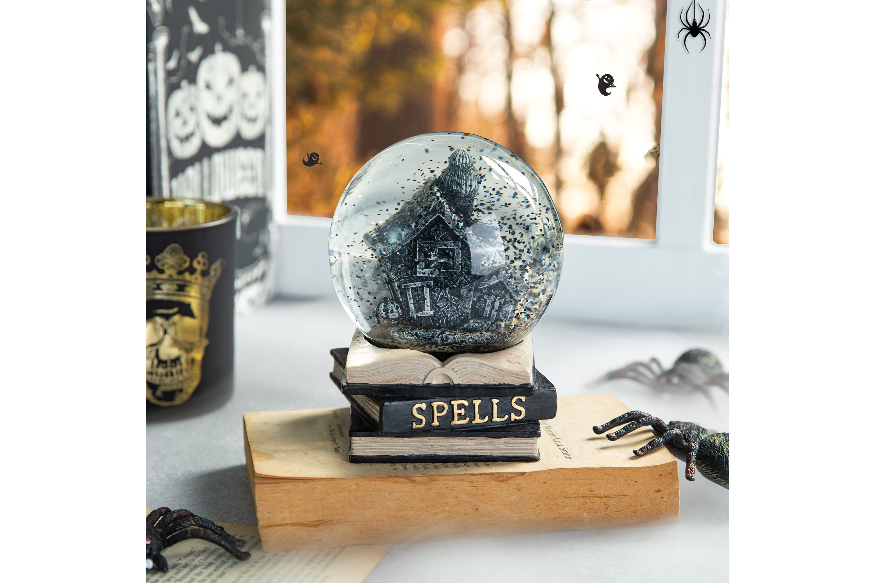 100MM Halloween Polyresin Haunted House Water Globe