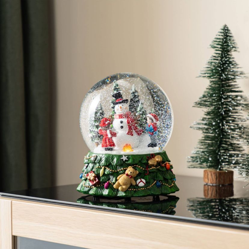 150mm Christmas Resin Lighted Musical  Snowflakes Snowman Waterglobe