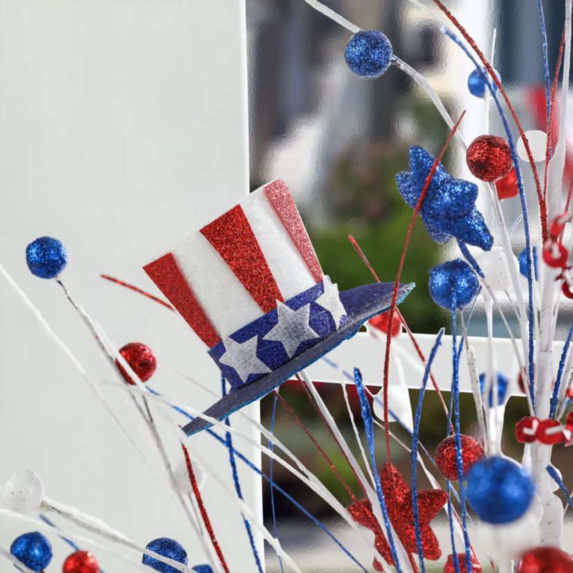 20"H Patriotic/Americana Top Hat Table Tree