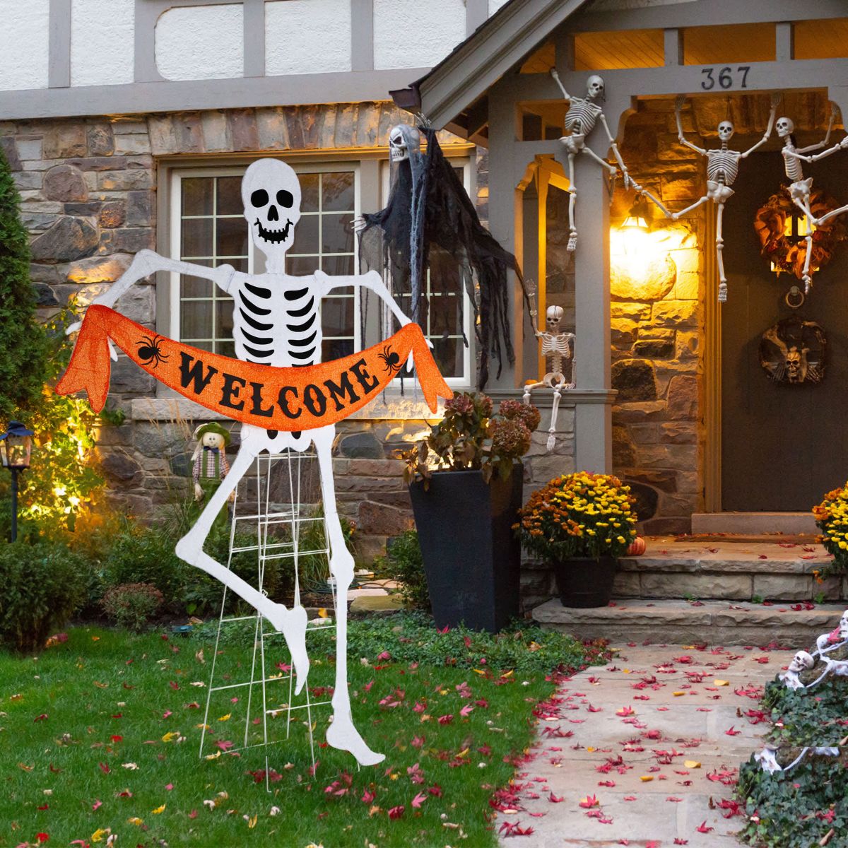 86.25"H Lighted Halloween 2D Skeleton Outdoor Décor with 220 warm White LED Lights （KD）