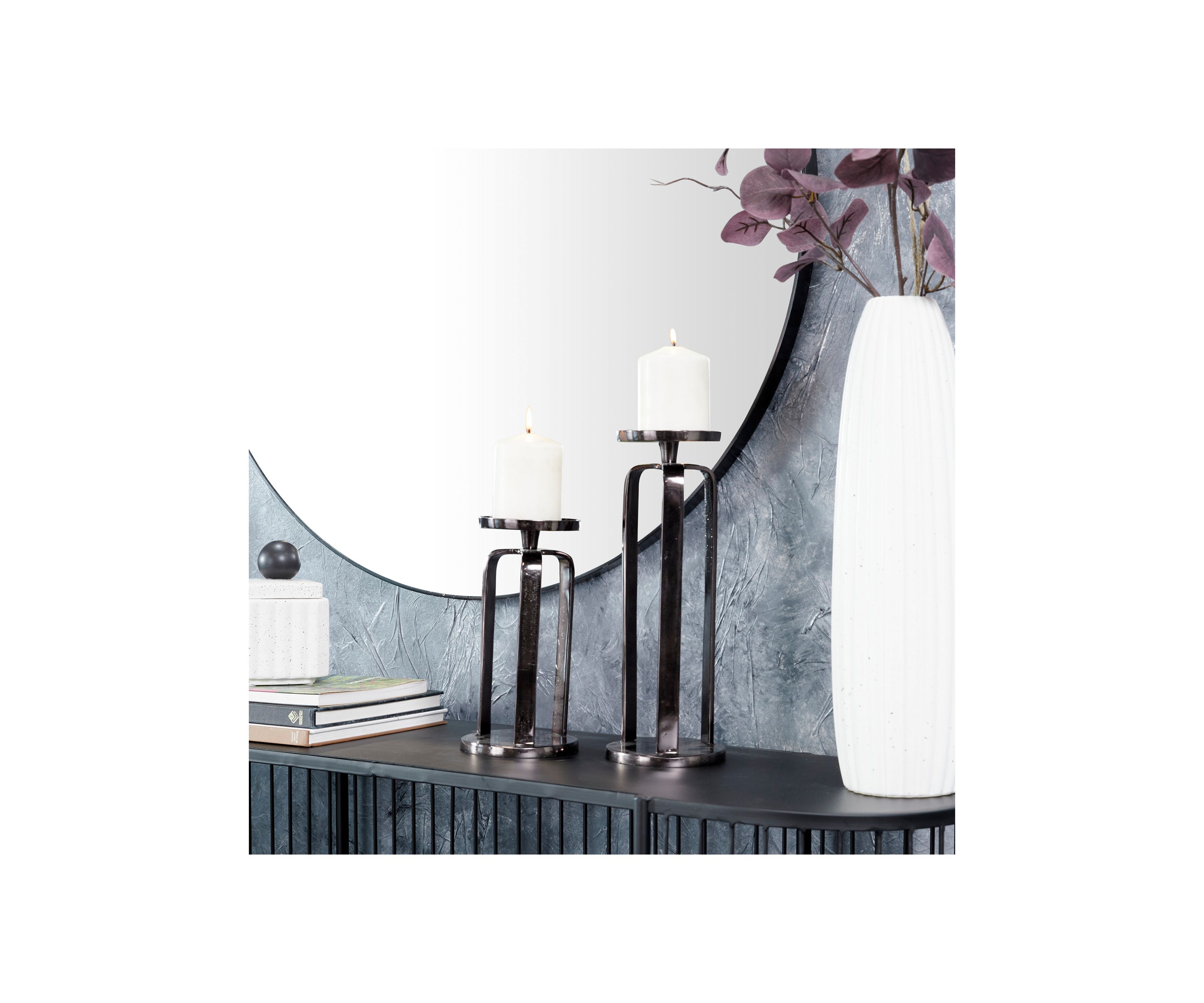 Modern Aluminum Metal Candle Holder - Set of 2