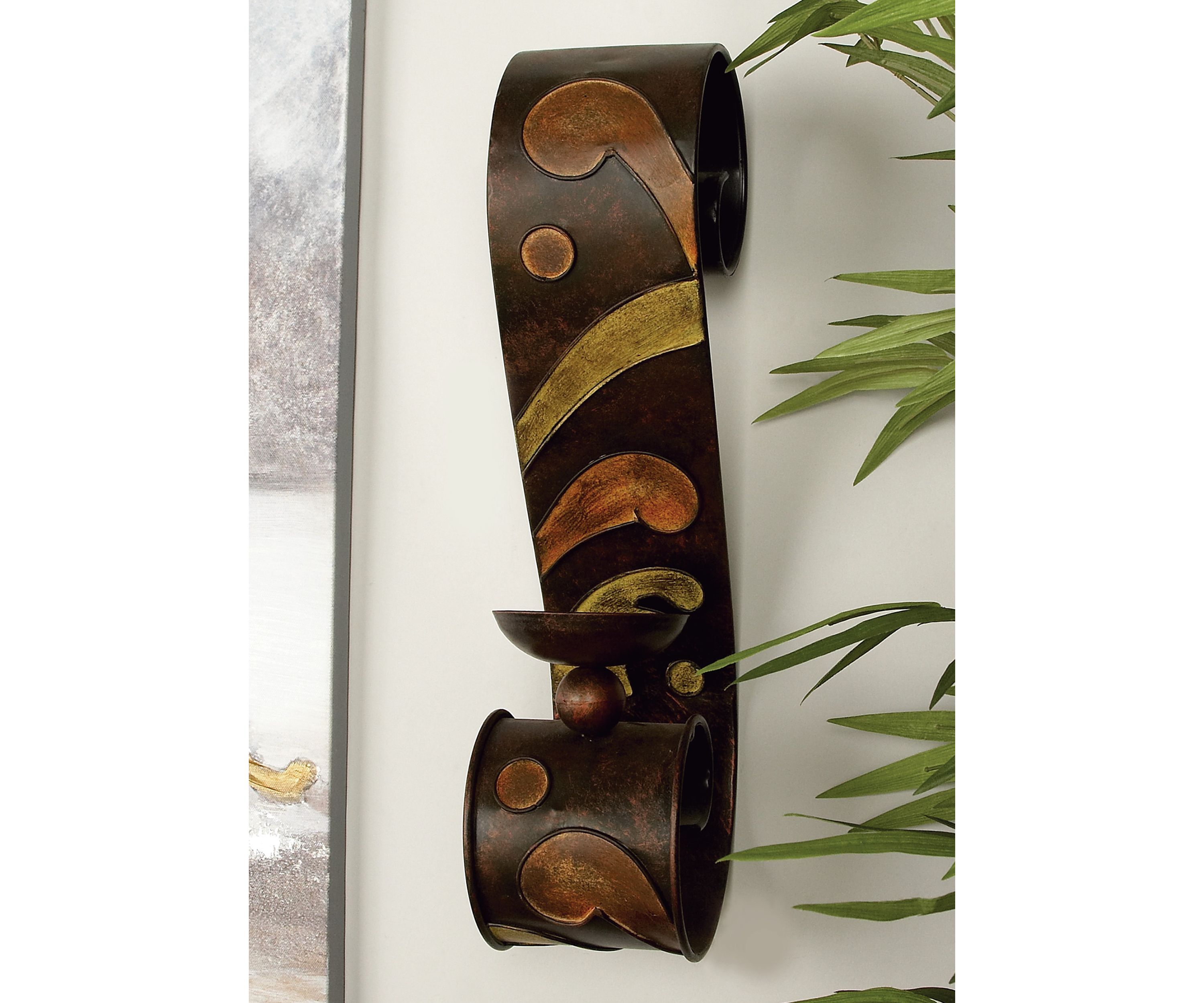 Traditional Metal Wall Sconce - Set of 2