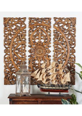 Traditional Wooden Wall Decor