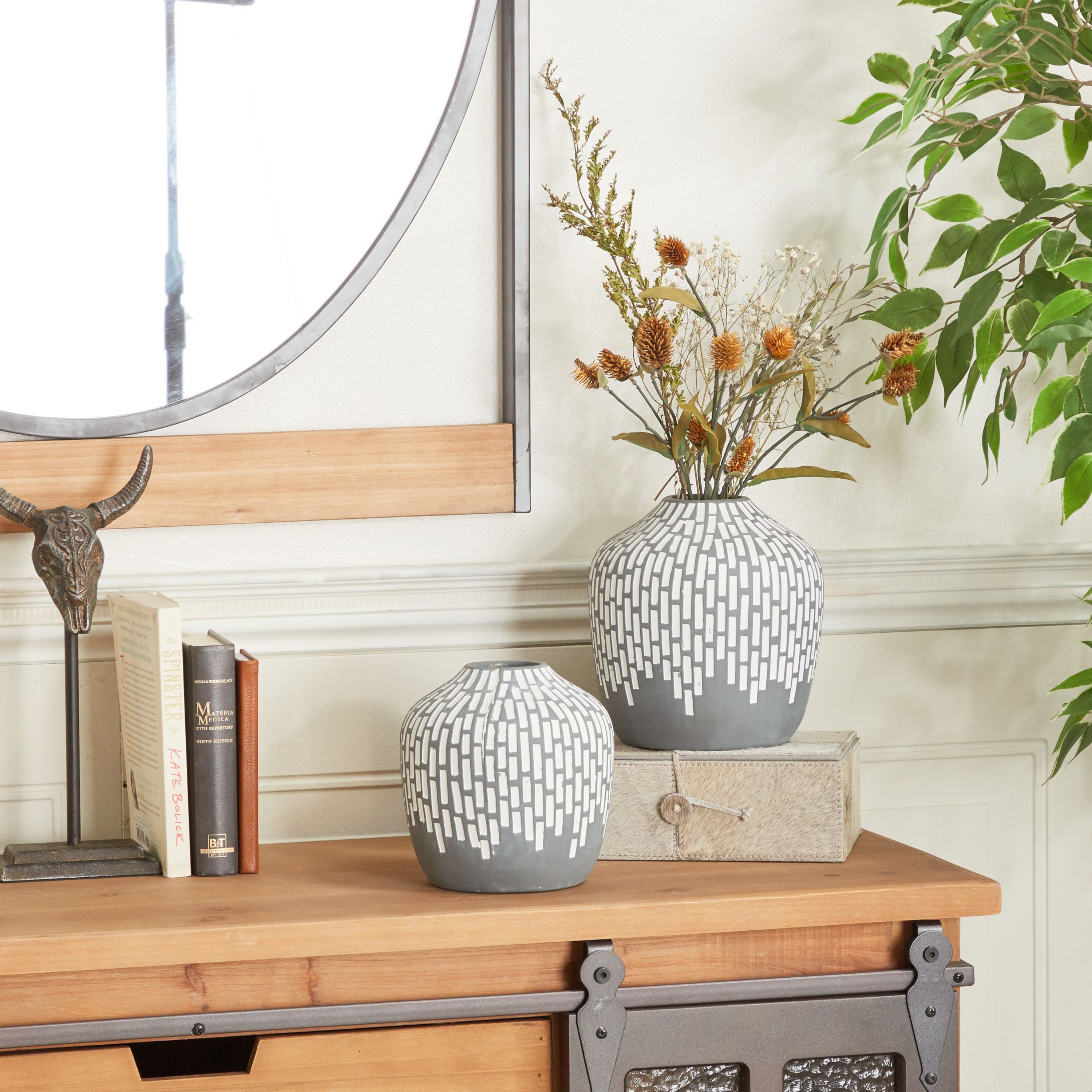 Modern Ceramic Vase - Set of 2