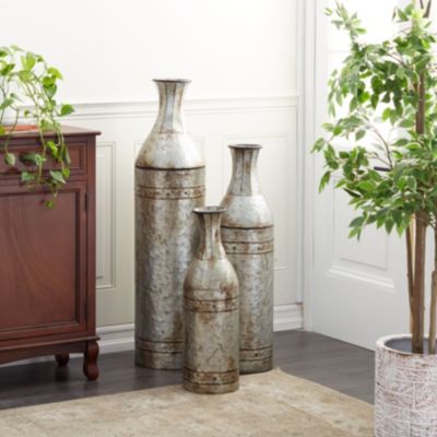 Farmhouse Metal Vase - Set of 3