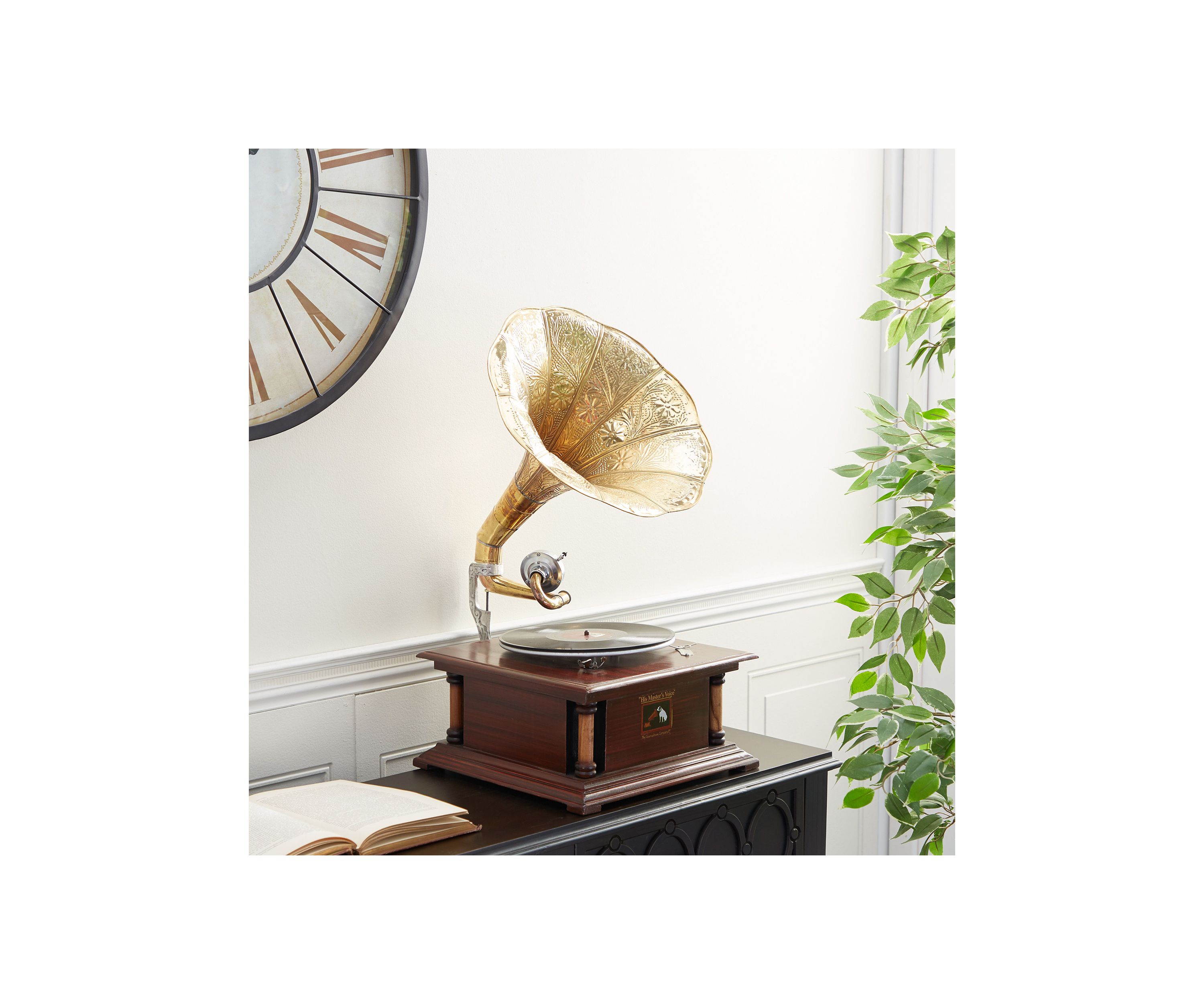 Vintage Wood Gramophone