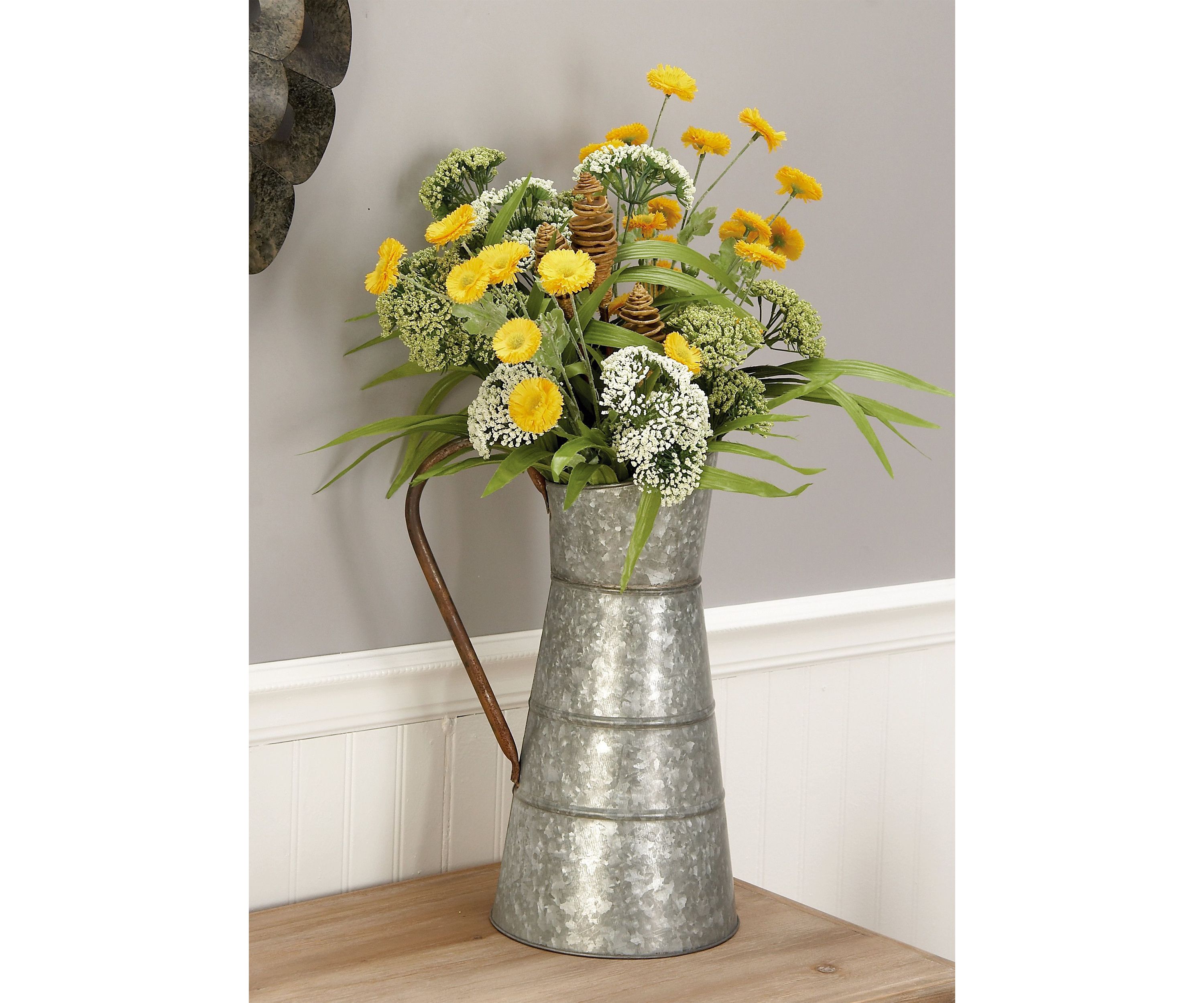 Farmhouse Metal Planter