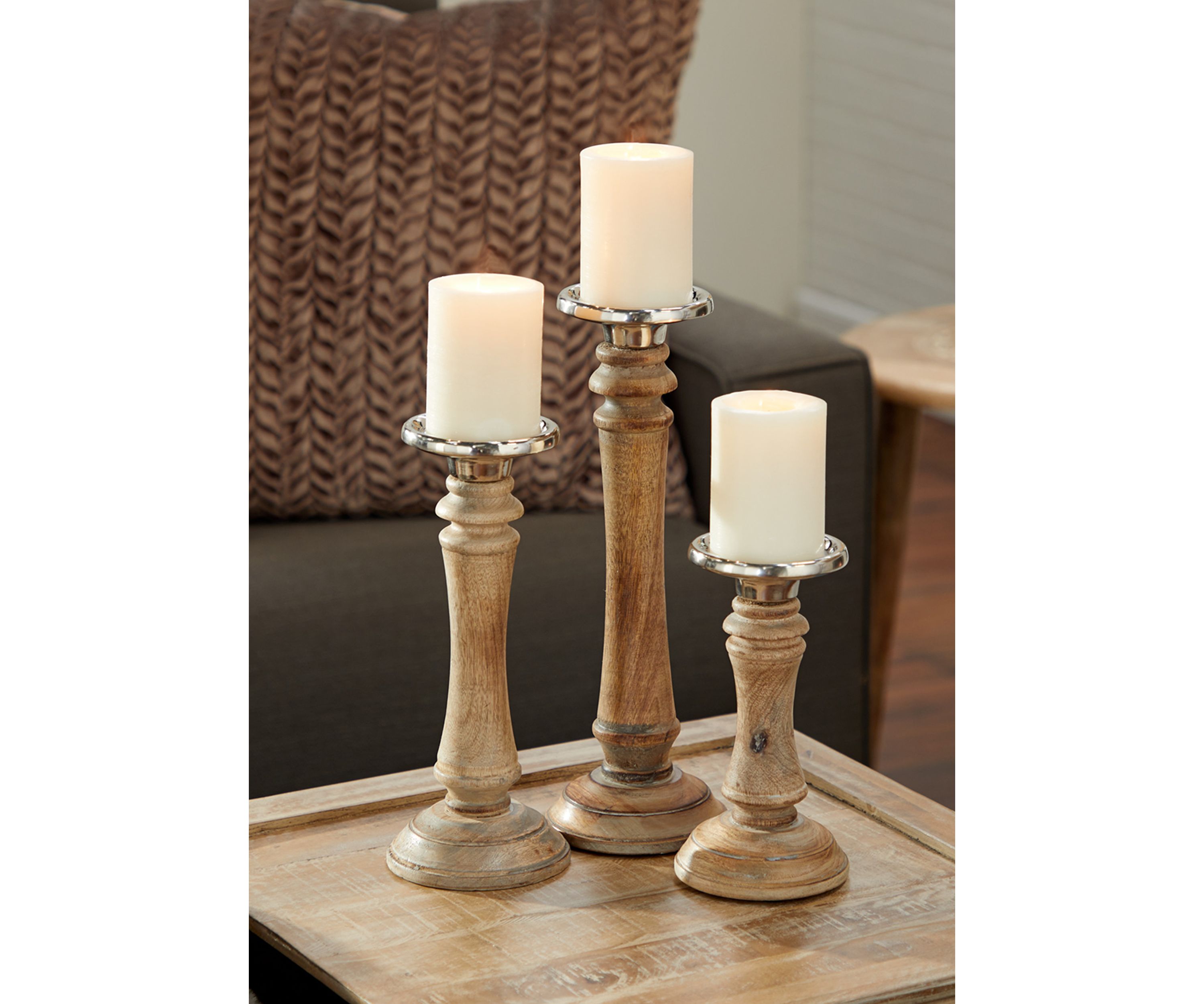 Traditional Mango Wood Candle Holder - Set of 3