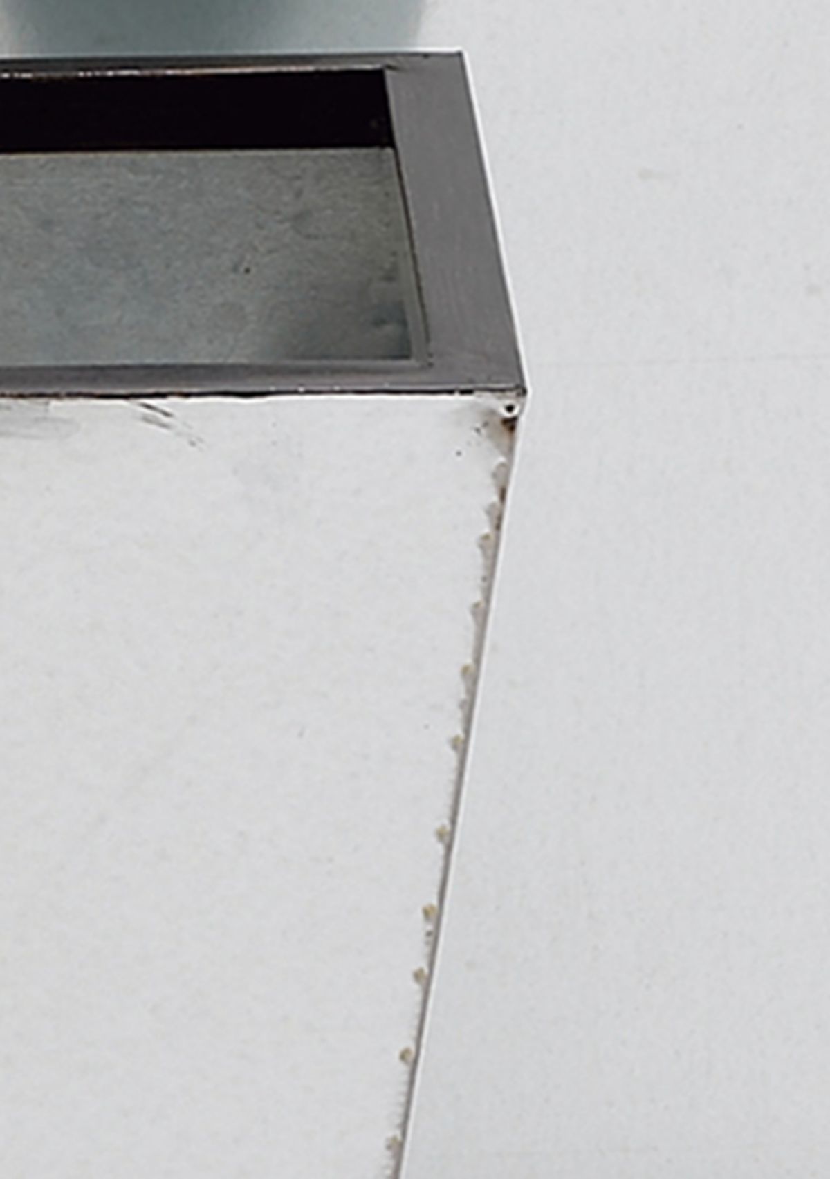 Contemporary Metal Planter - Set of 3