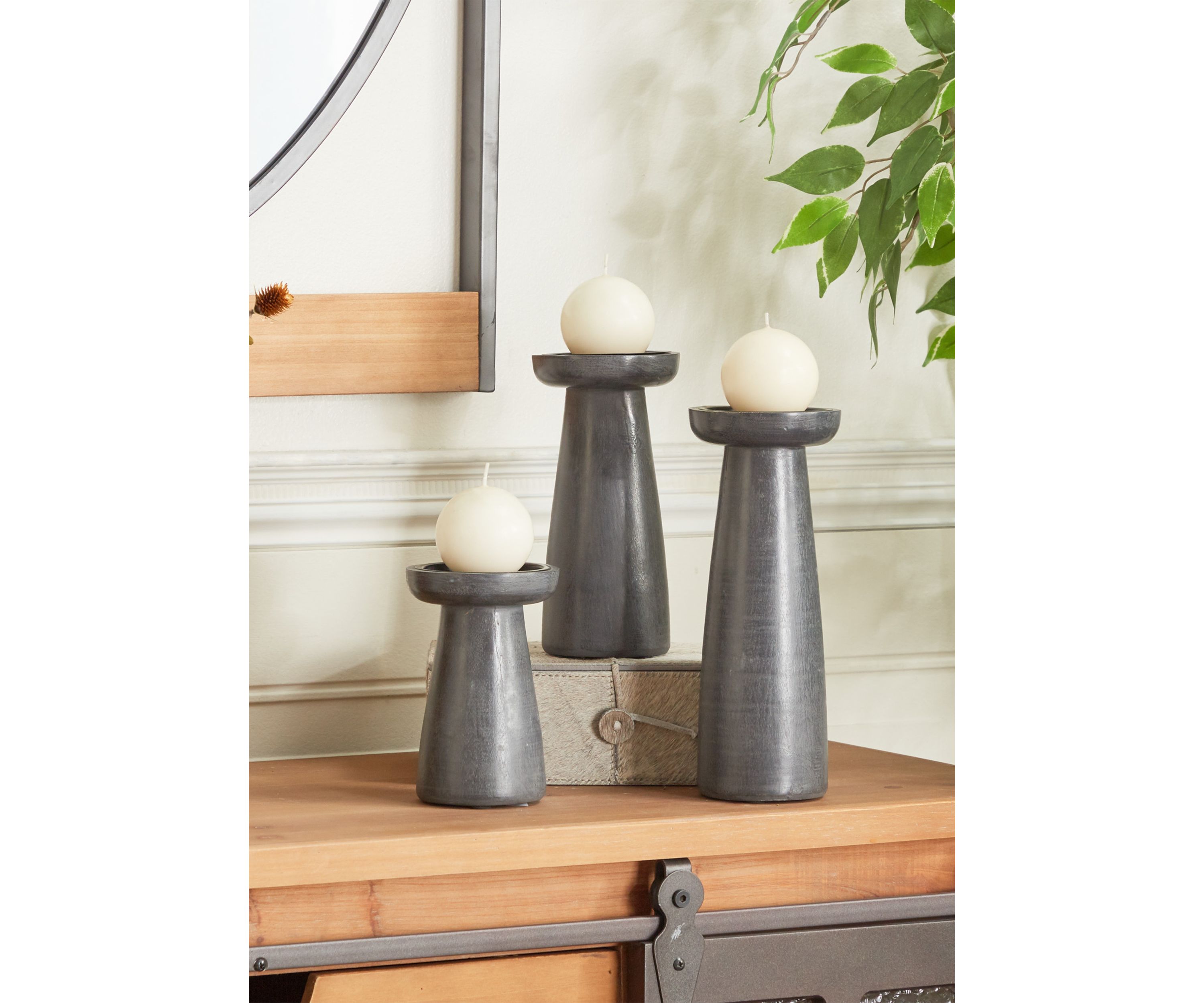 Modern Mango Wood Candle Holder - Set of 3
