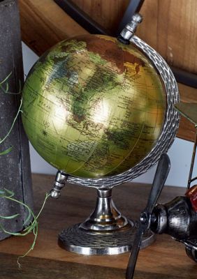 Traditional Aluminum Metal Globe