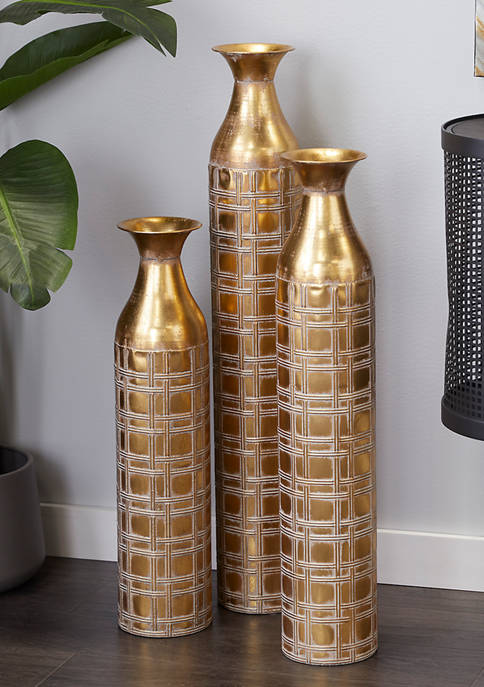 Monroe Lane Metal Glam Vase