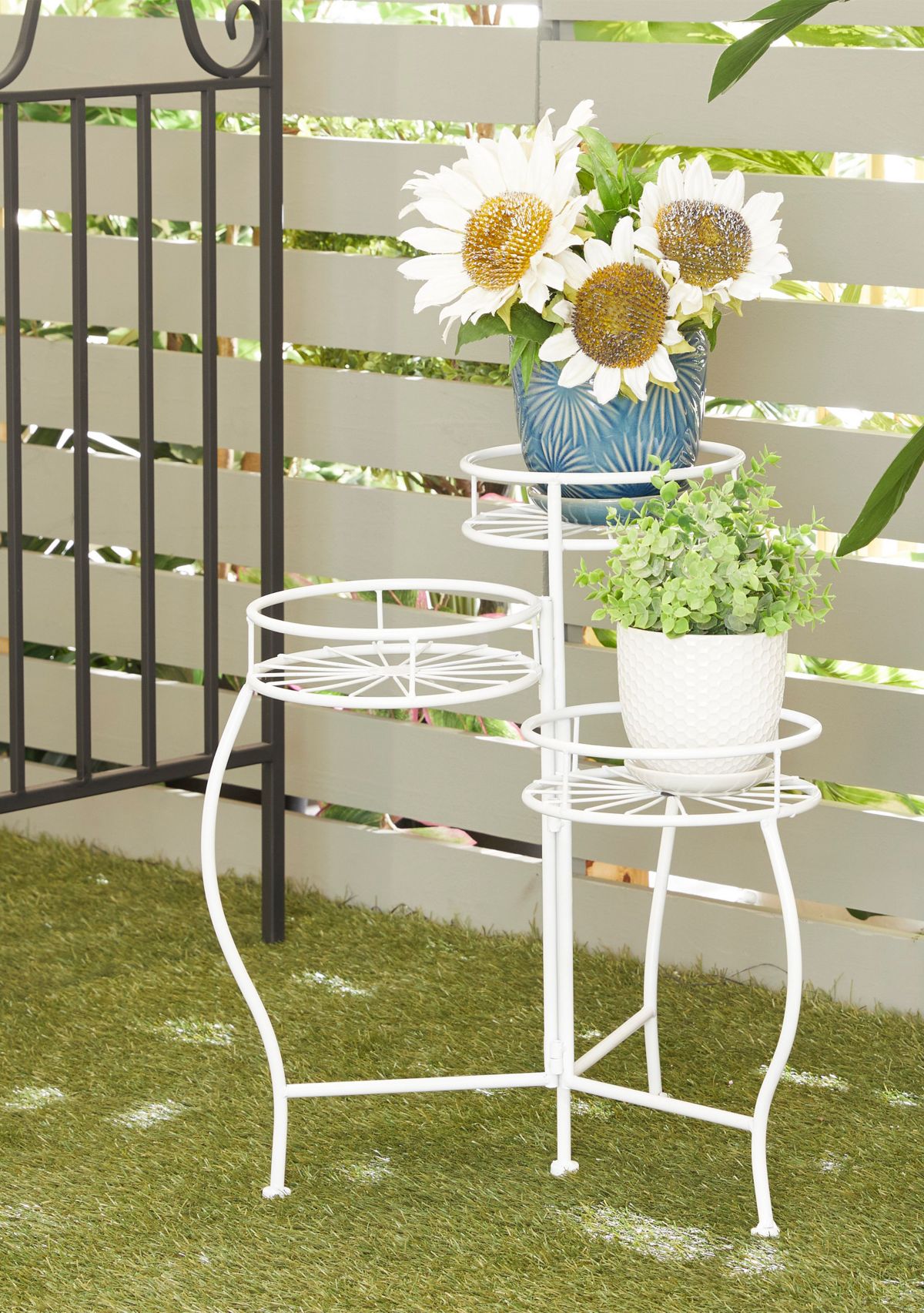 Transitional Metal Plantstand