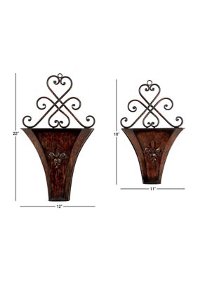 Traditional Metal Wall Planter