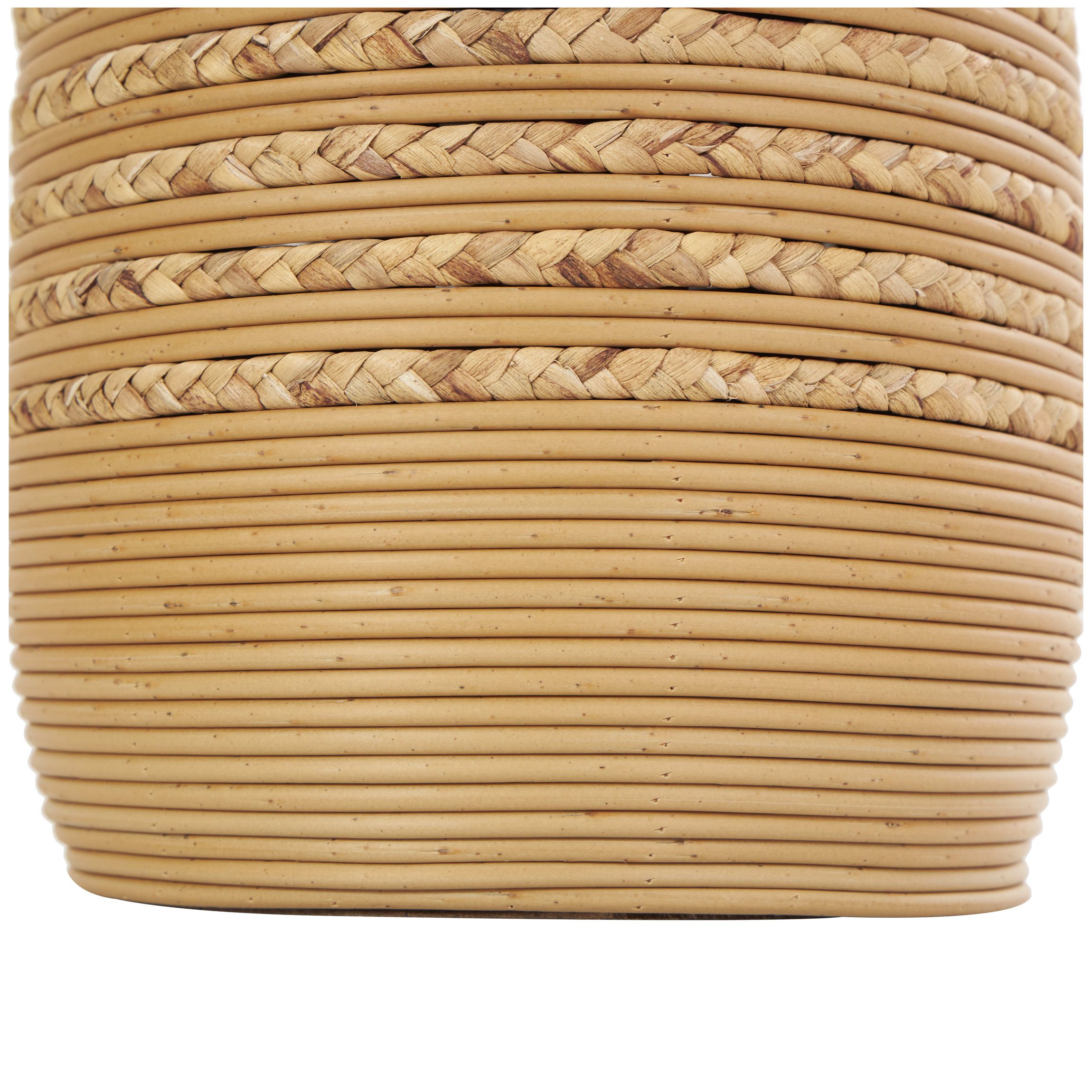 Modern Seagrass Vase