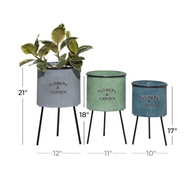 Farmhouse Metal Planter - Set of 3