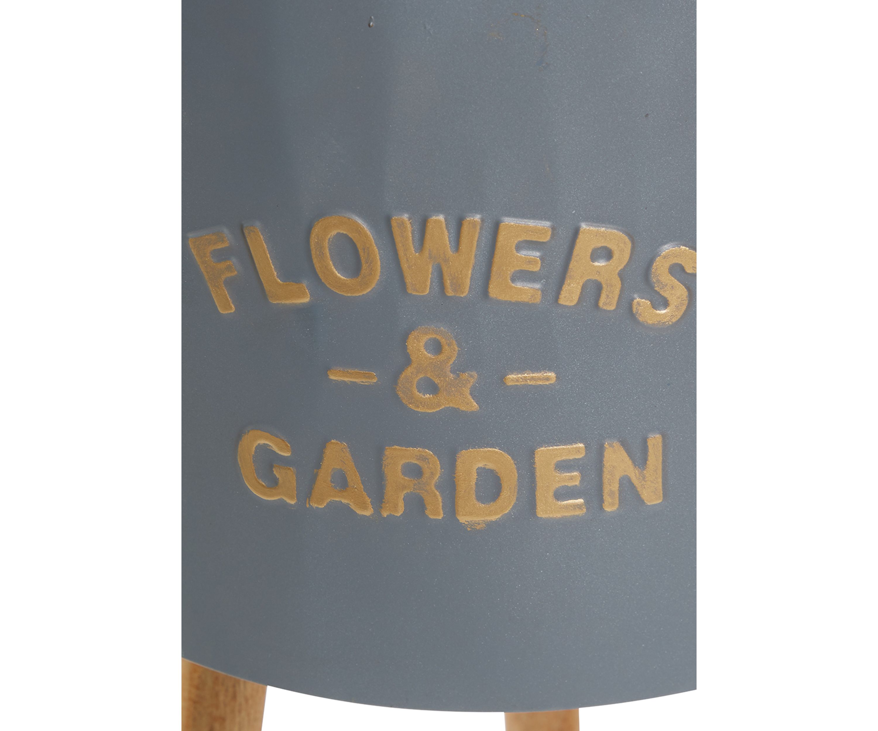 Farmhouse Metal Planter - Set of 3