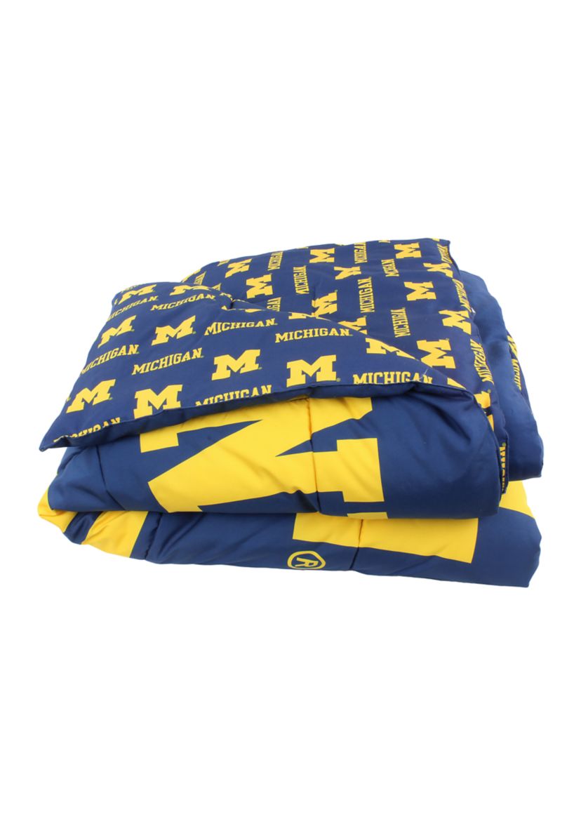 NCAA Michigan Wolverines Reversible Comforter Set