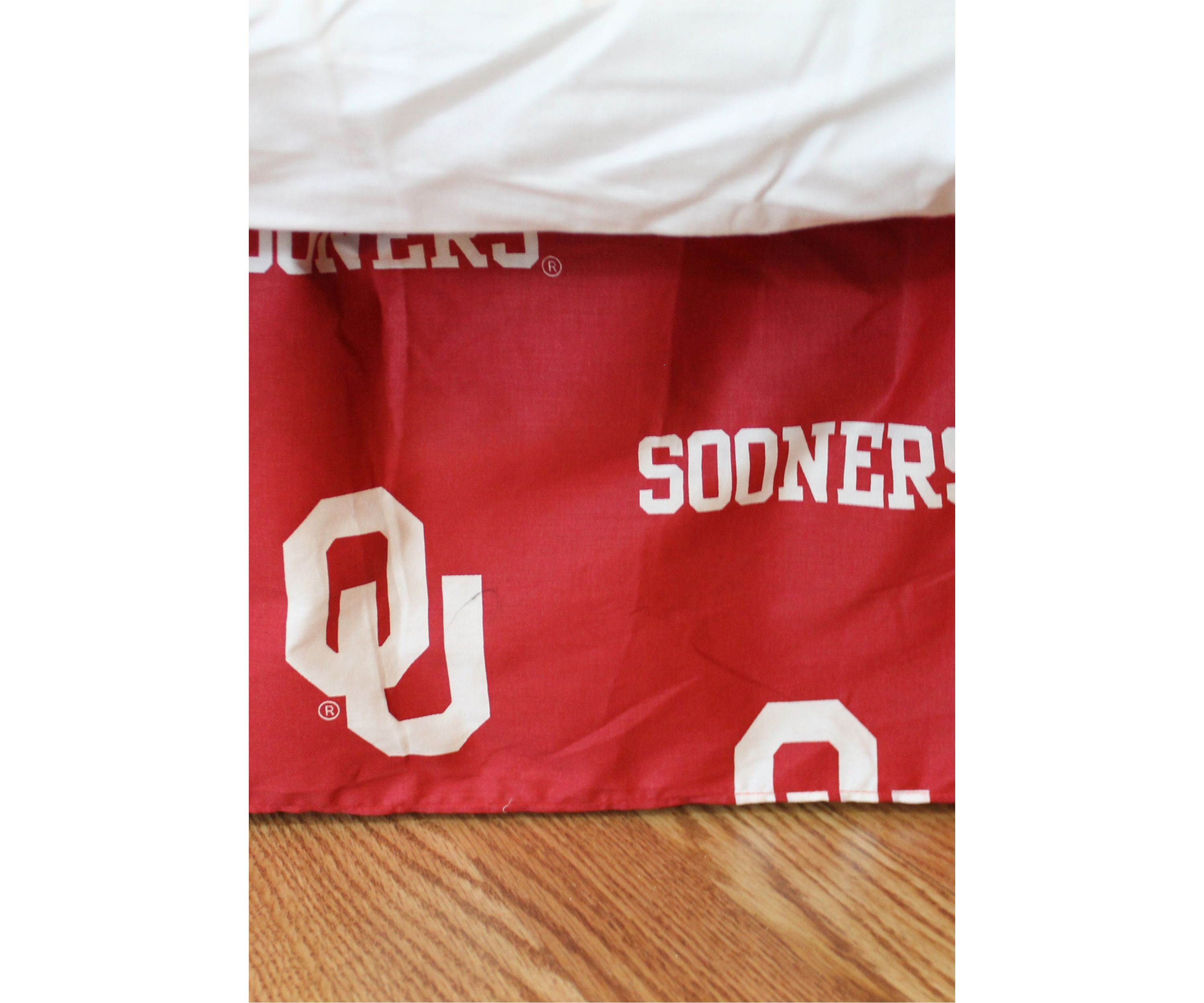 NCAA Oklahoma Sooners Printed Dust Ruffle