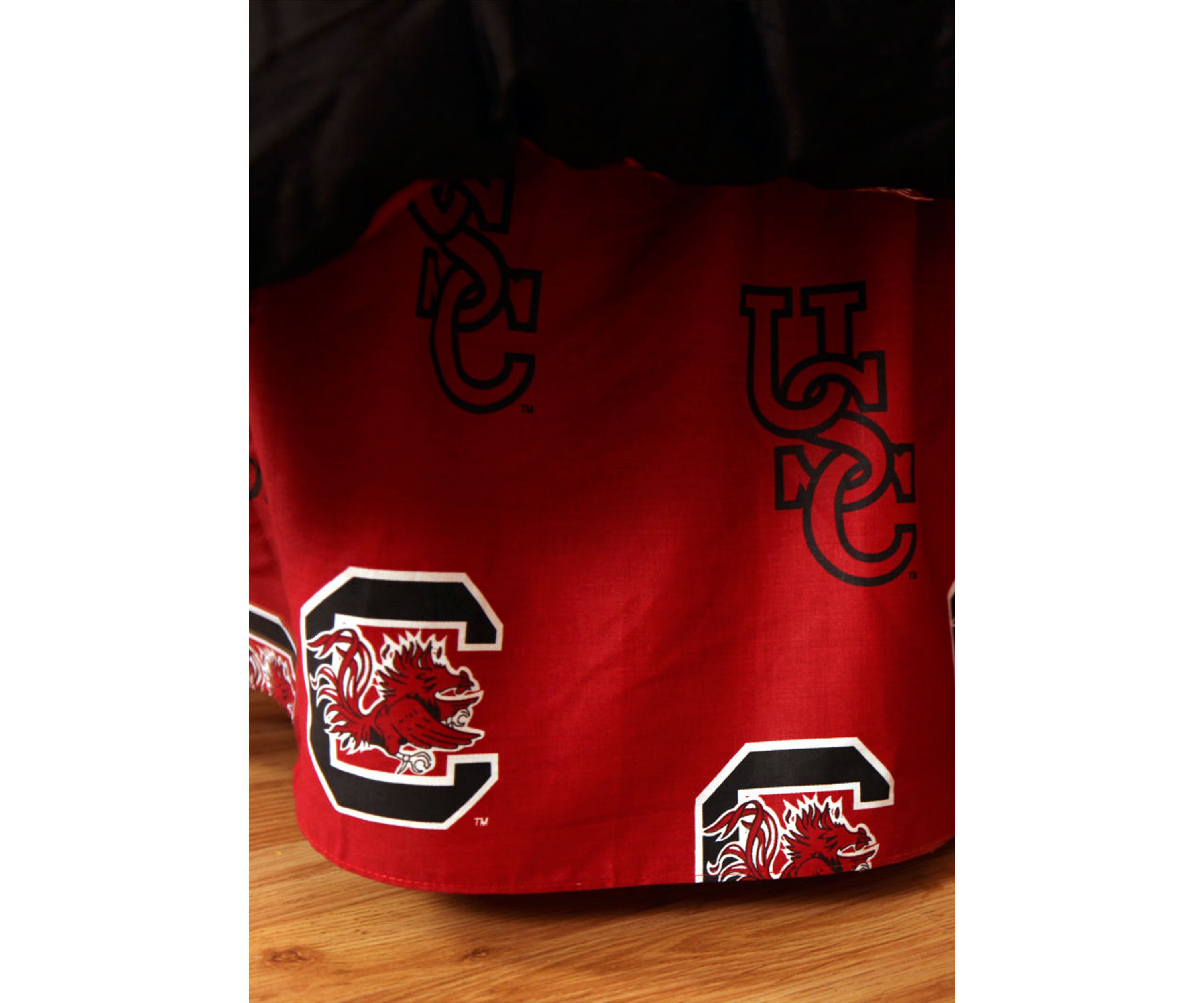 NCAA South Carolina Gamecocks Printed Dust Ruffle