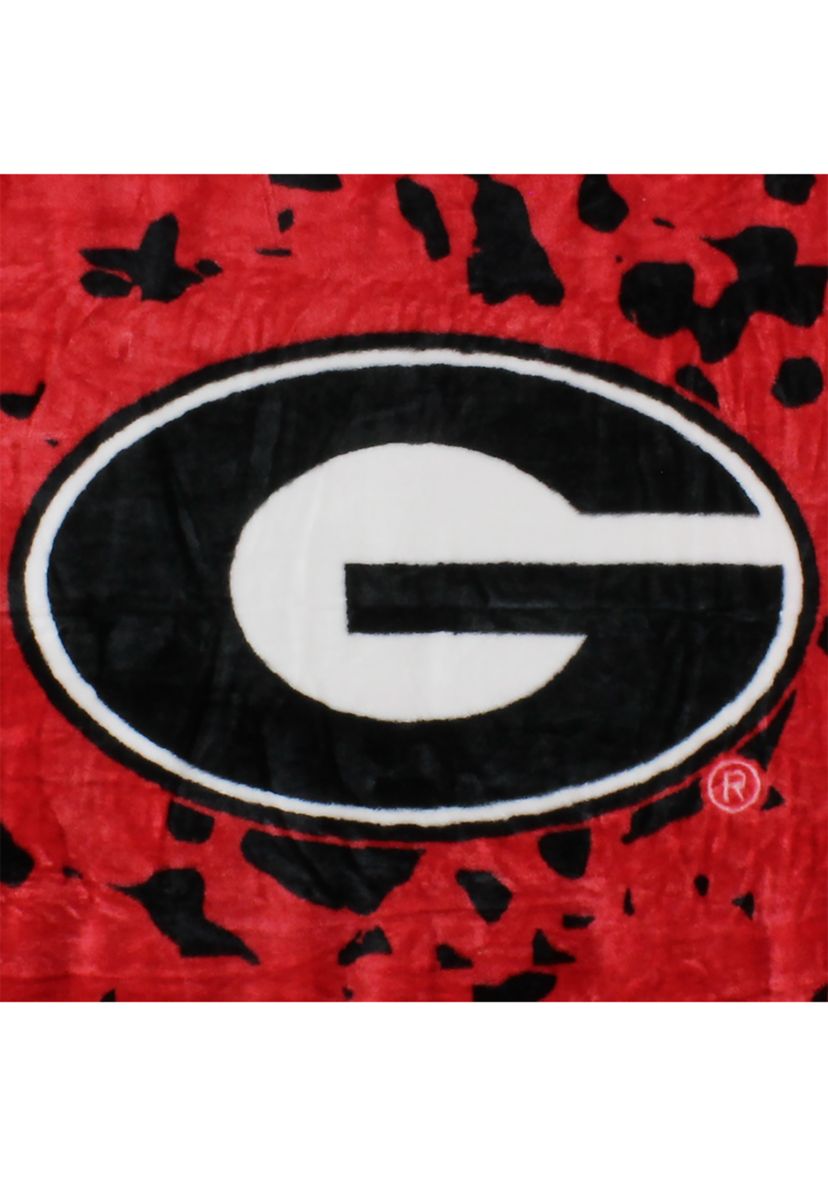 NCAA Georgia Bulldogs Huge Raschel Throw Blanket