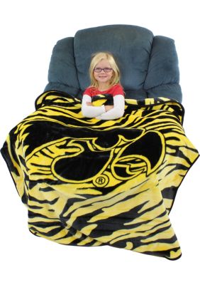 NCAA Iowa Hawkeyes Soft Raschel Throw Blanket