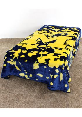 NCAA Michigan Wolverines Huge Raschel Throw Blanket