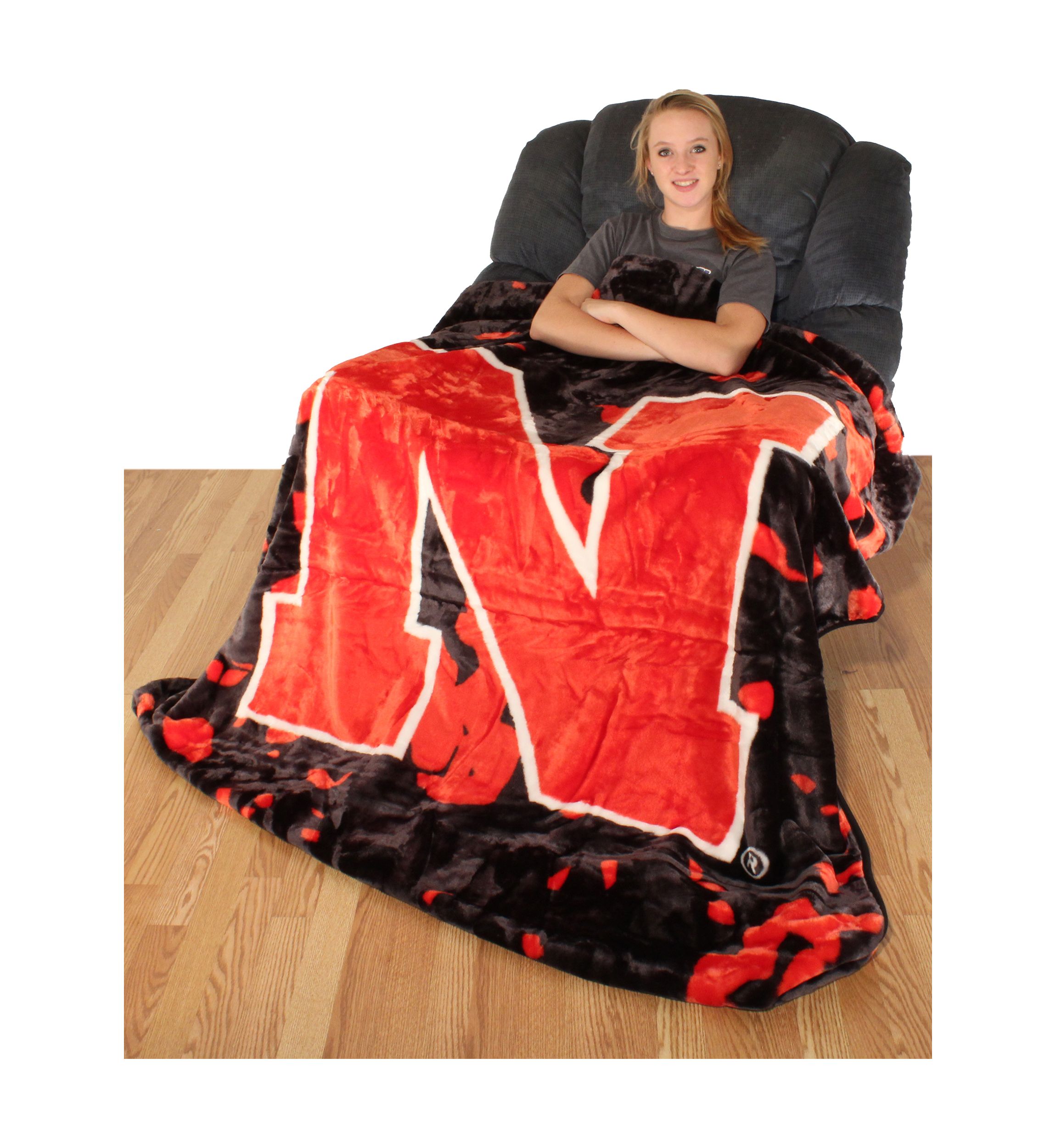 NCAA Nebraska Cornhuskers Huge Raschel Throw Blanket