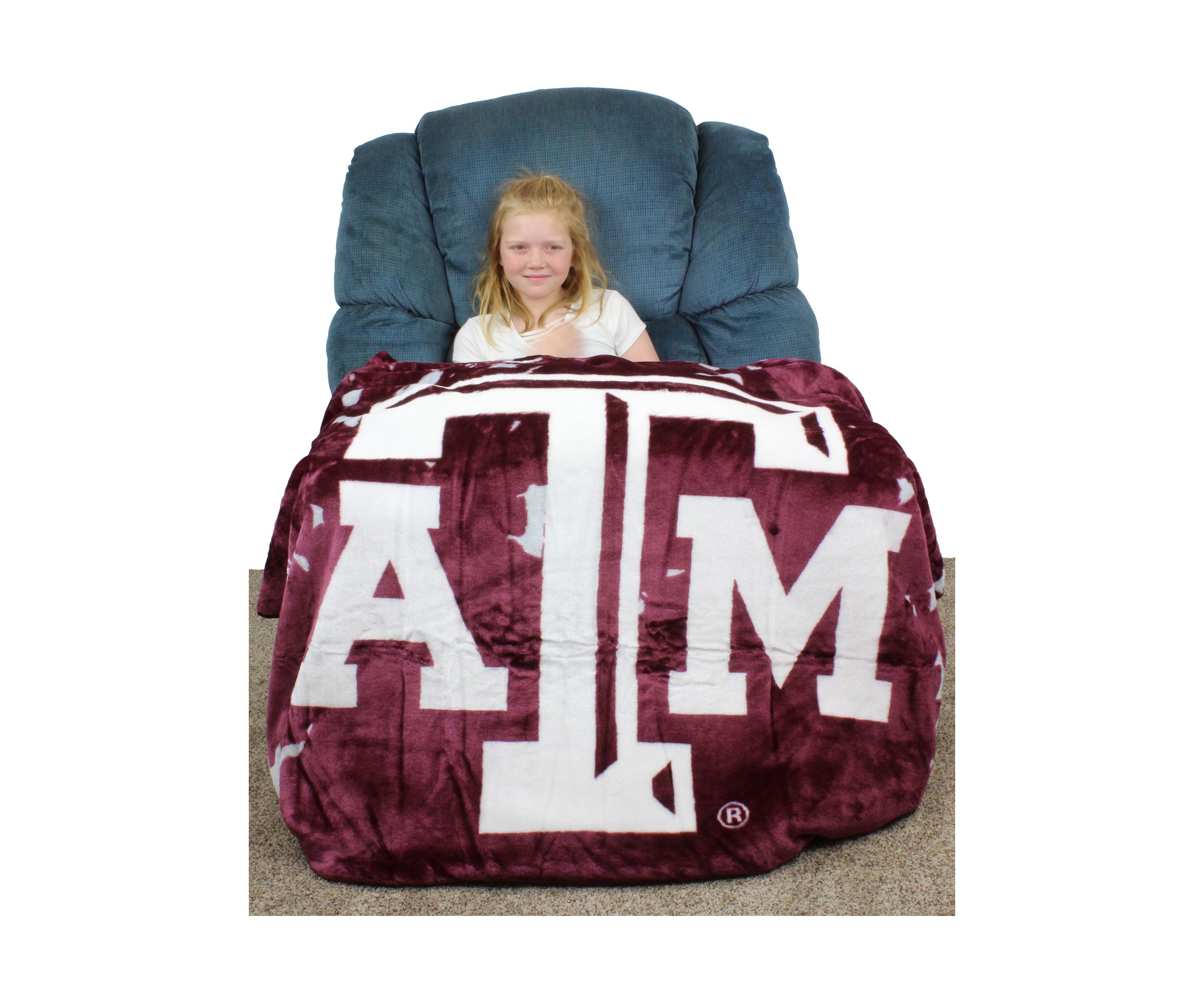 NCAA Texas A&M Aggies Huge Raschel Throw Blanket