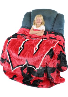 NCAA Wisconsin Badgers Huge Raschel Throw Blanket