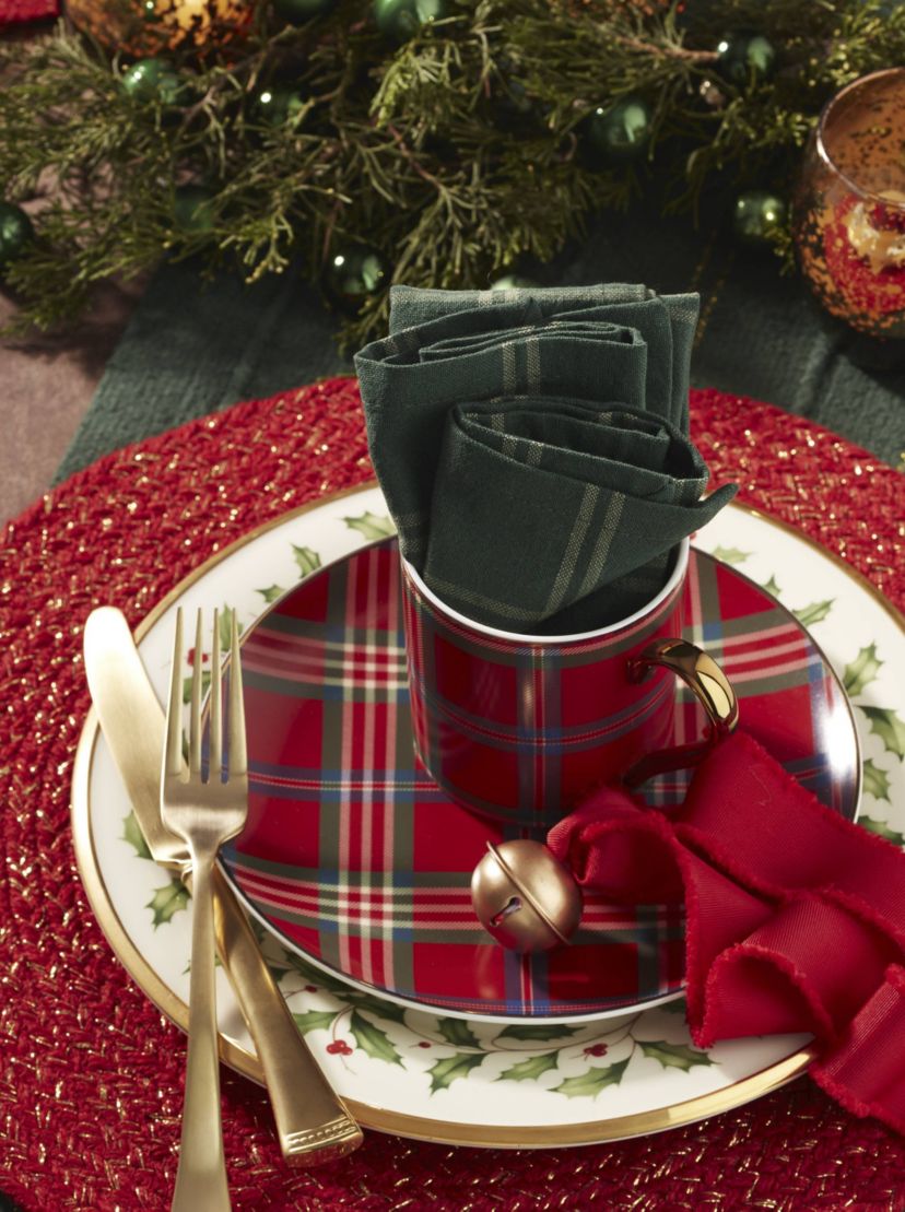 Holiday Red Tartan Mugs, Set of 4