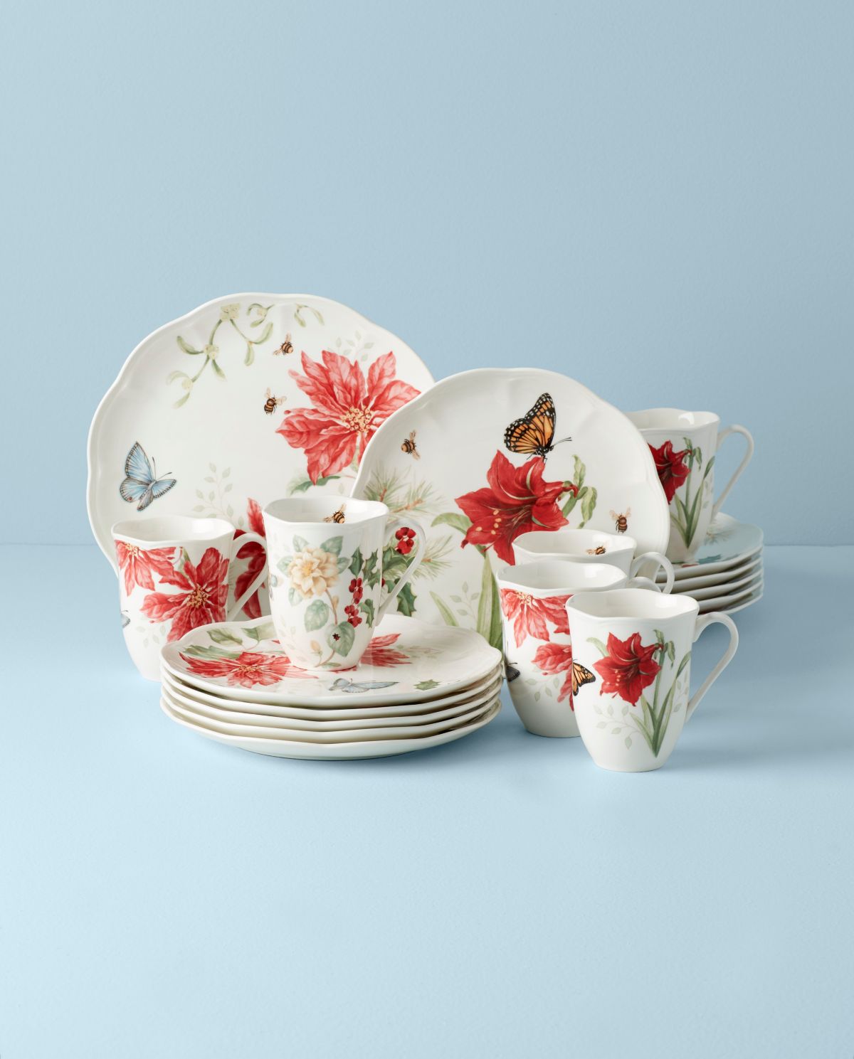 Butterfly Meadow 18-Piece Holiday Dinnerware Set
