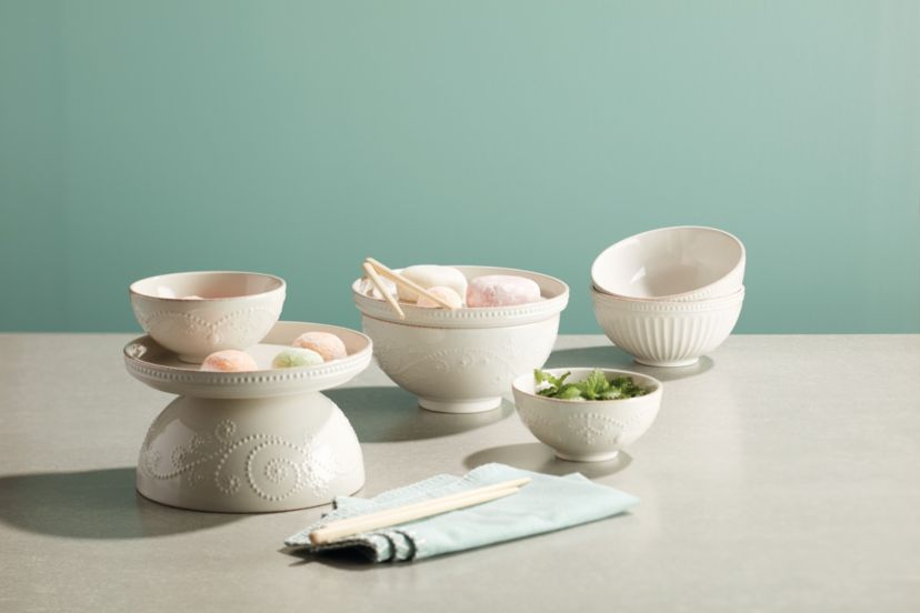 French Perle Luna 8-Piece Nesting Dinnerware Set