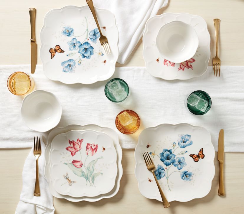 Butterfly Meadow Square 4-Piece Accent Plates