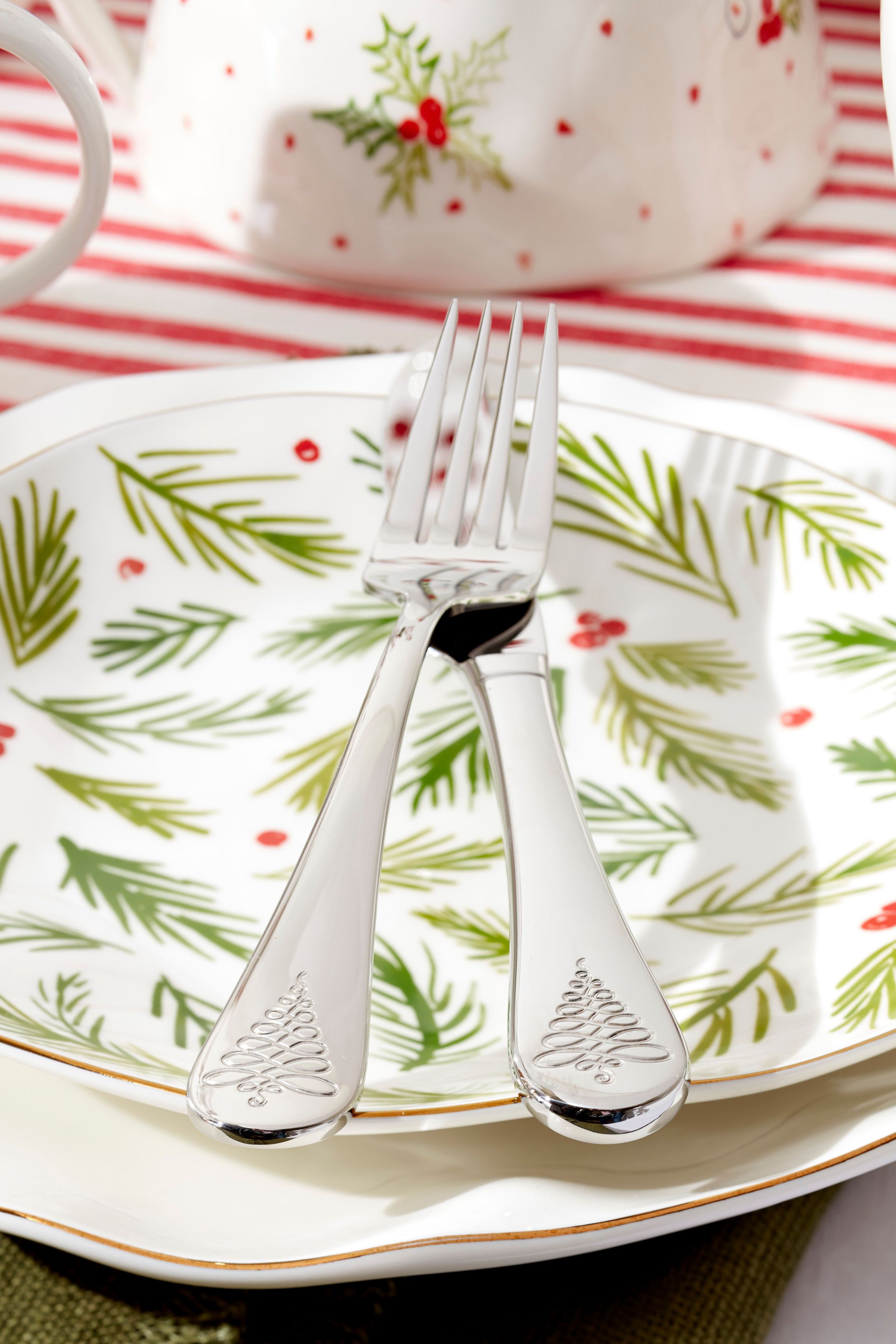 Bayberry Dessert Plates, Set of 4