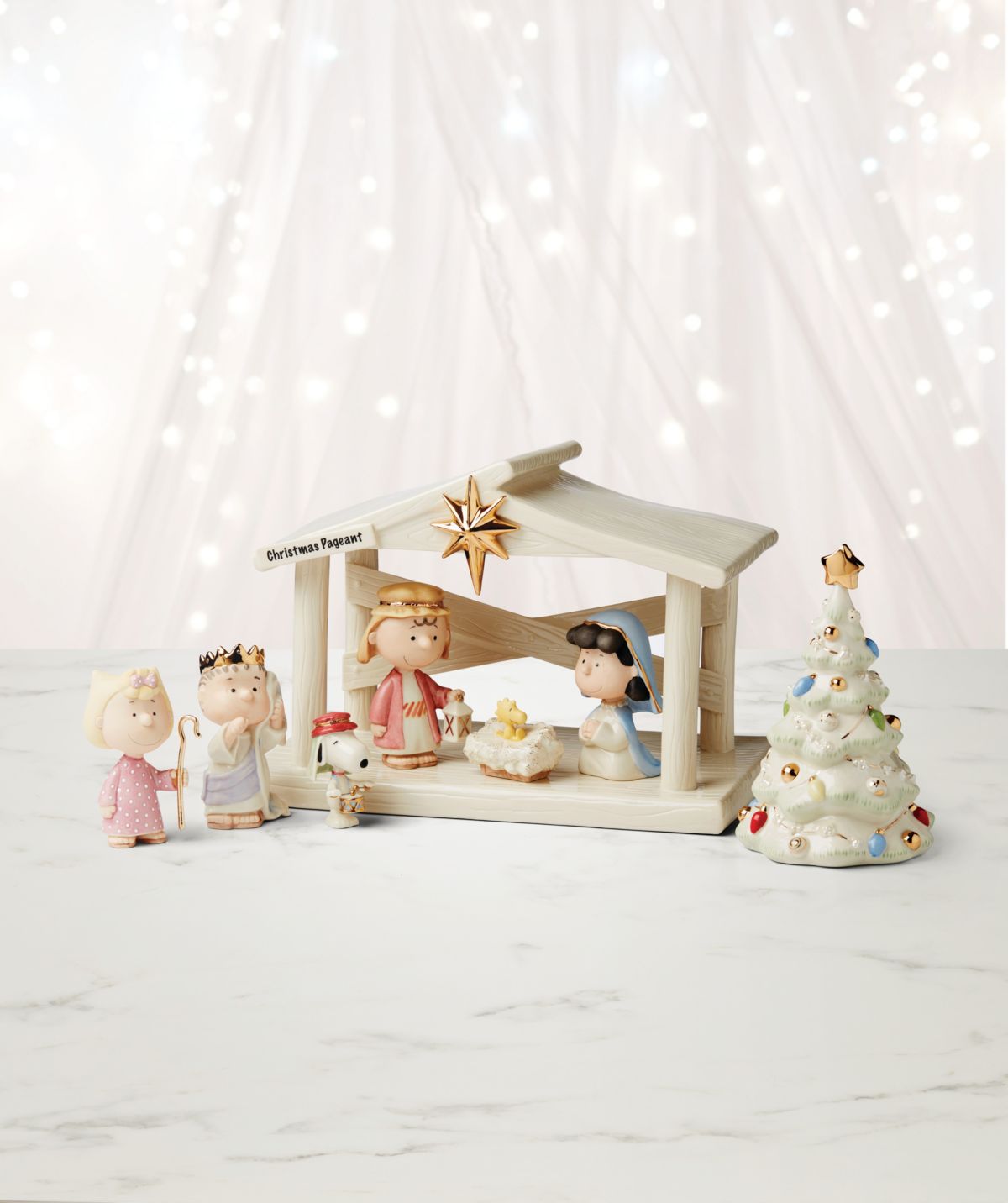 Peanuts The Christmas Pageant & Creche 8-Piece Set