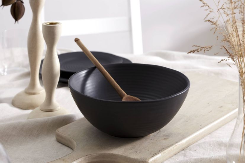 Ridge Black 12 Piece Dinnerware Set