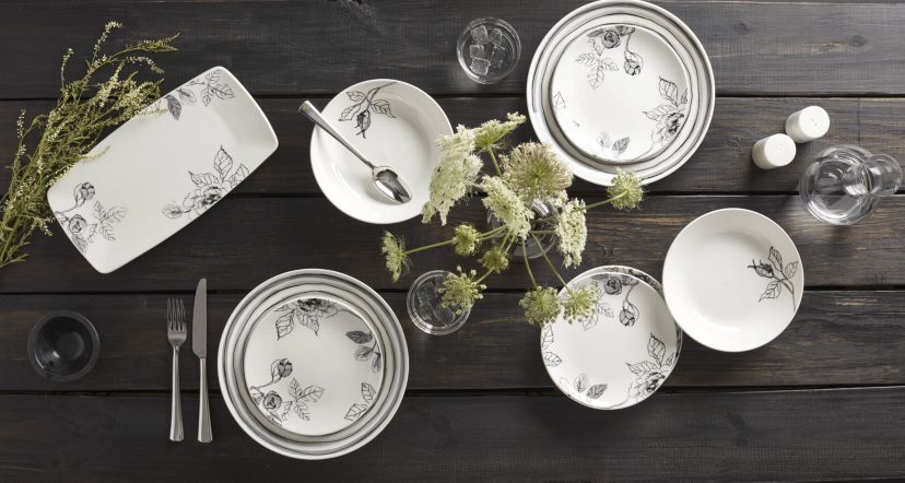 Sketchbook 12 Piece Dinnerware Set