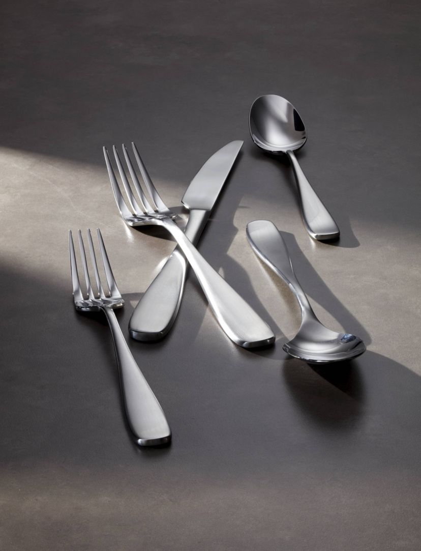 Peyton 42 Piece Everyday Flatware Set