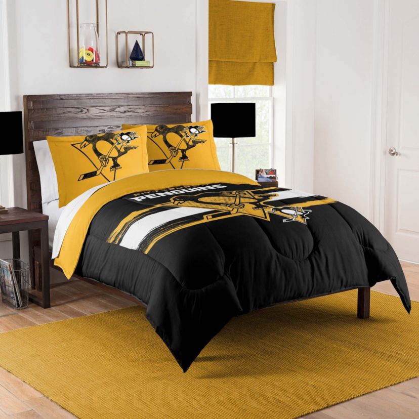 NHL Pittsburgh Penguins Officially Licenced Comforter & Sham set