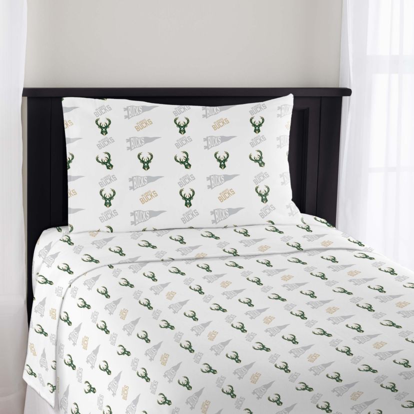 NBA Officially Licenced Milwaukee Bucks Sheet Set
