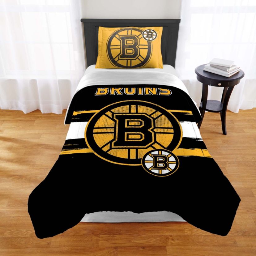 NHL Boston Bruins Officially Licenced Comforter & Sham set